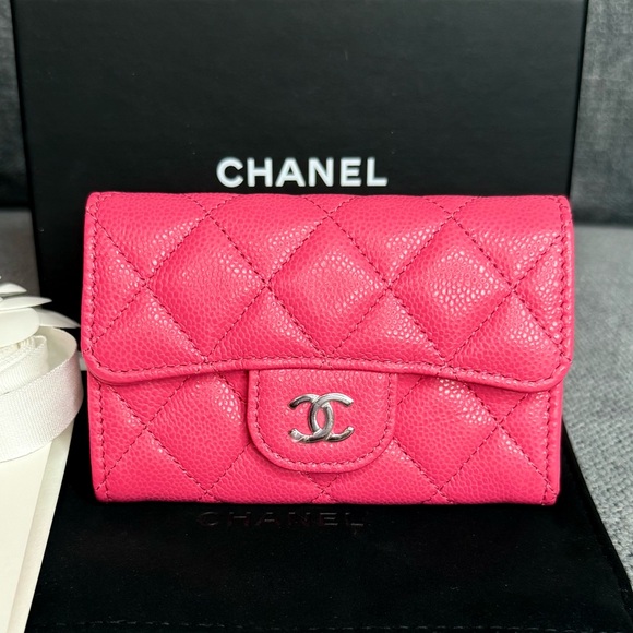 CHANEL Handbags - CHANEL CC flap Caviar Card Case CORAL